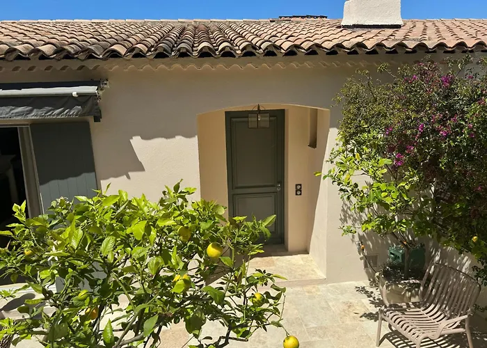 Maison Loulou Hébergement de vacances Cogolin